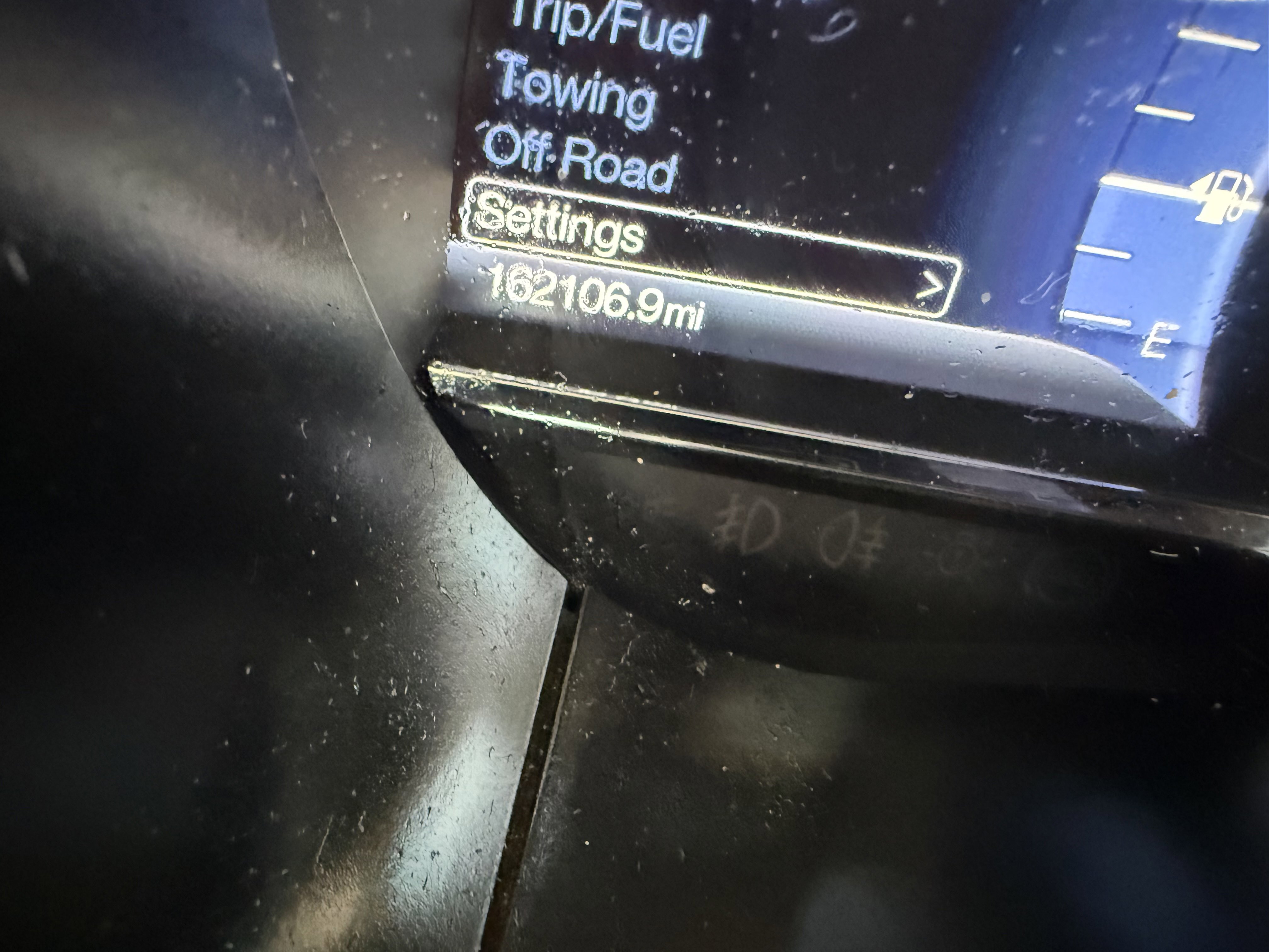 Used 2015 Lincoln Navigator 4WD image 9