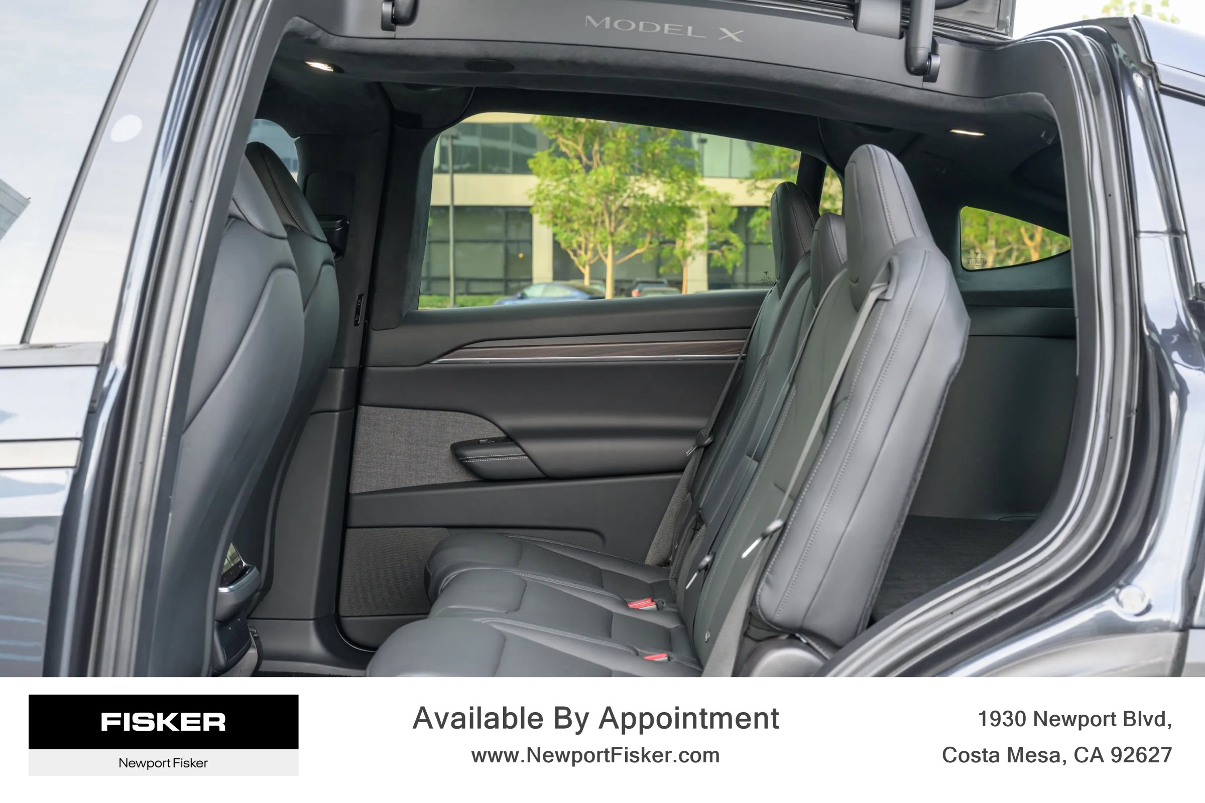 Used 2024 Tesla Model X image 16