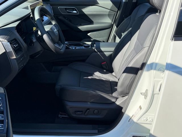 New 2026 Nissan Rogue Platinum w/ Tech Package image 21