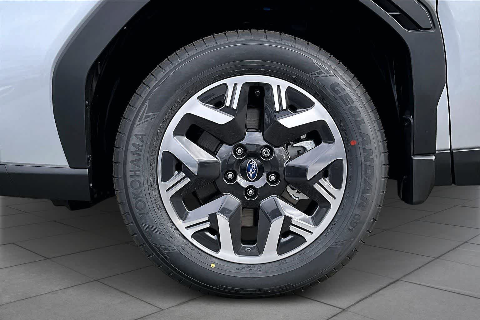 New 2026 Subaru Forester Premium AWD/4WD image 11