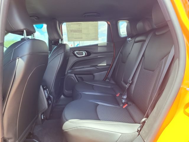 New 2026 Jeep Compass Latitude AWD/4WD image 22