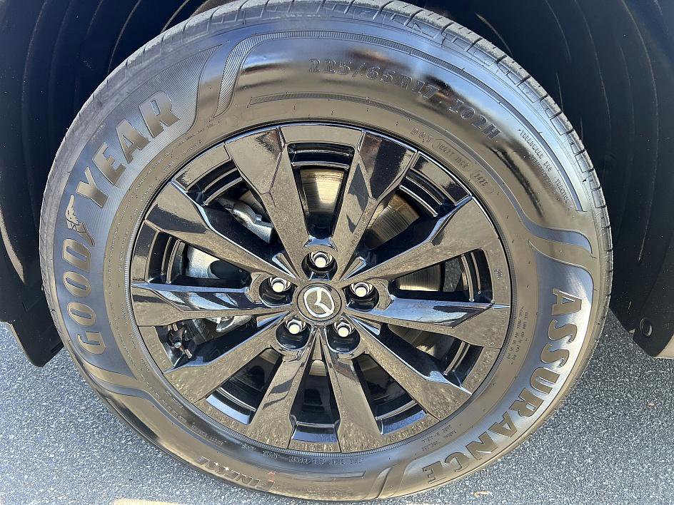 Used 2025 MAZDA CX-50 AWD 2.5 Hybrid w/ Premium Pkg image 9