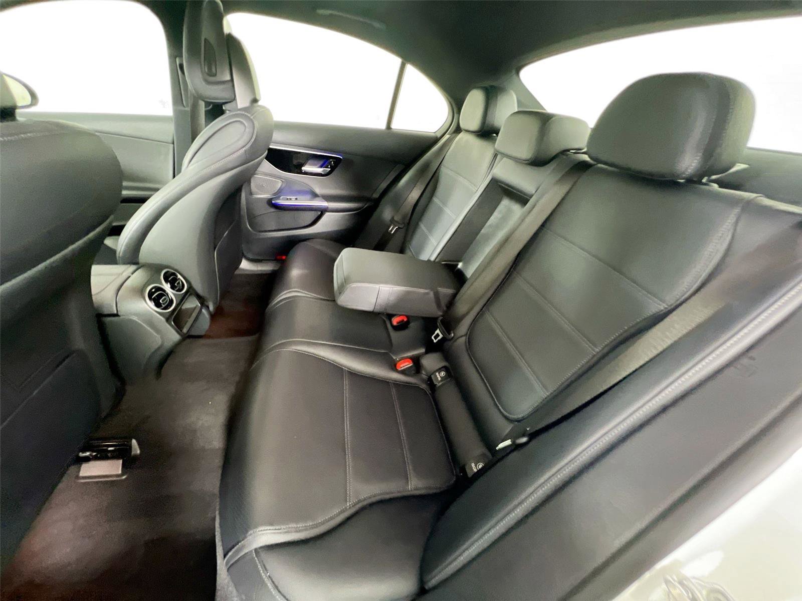 Used 2022 Mercedes-Benz C 300 4MATIC Sedan image 21
