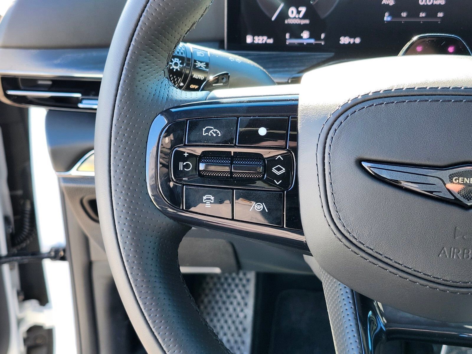Used 2026 Genesis GV80 3.5T e-SC image 30
