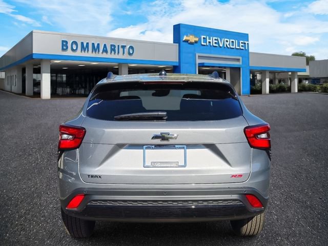 New 2026 Chevrolet Trax RS FWD image 4