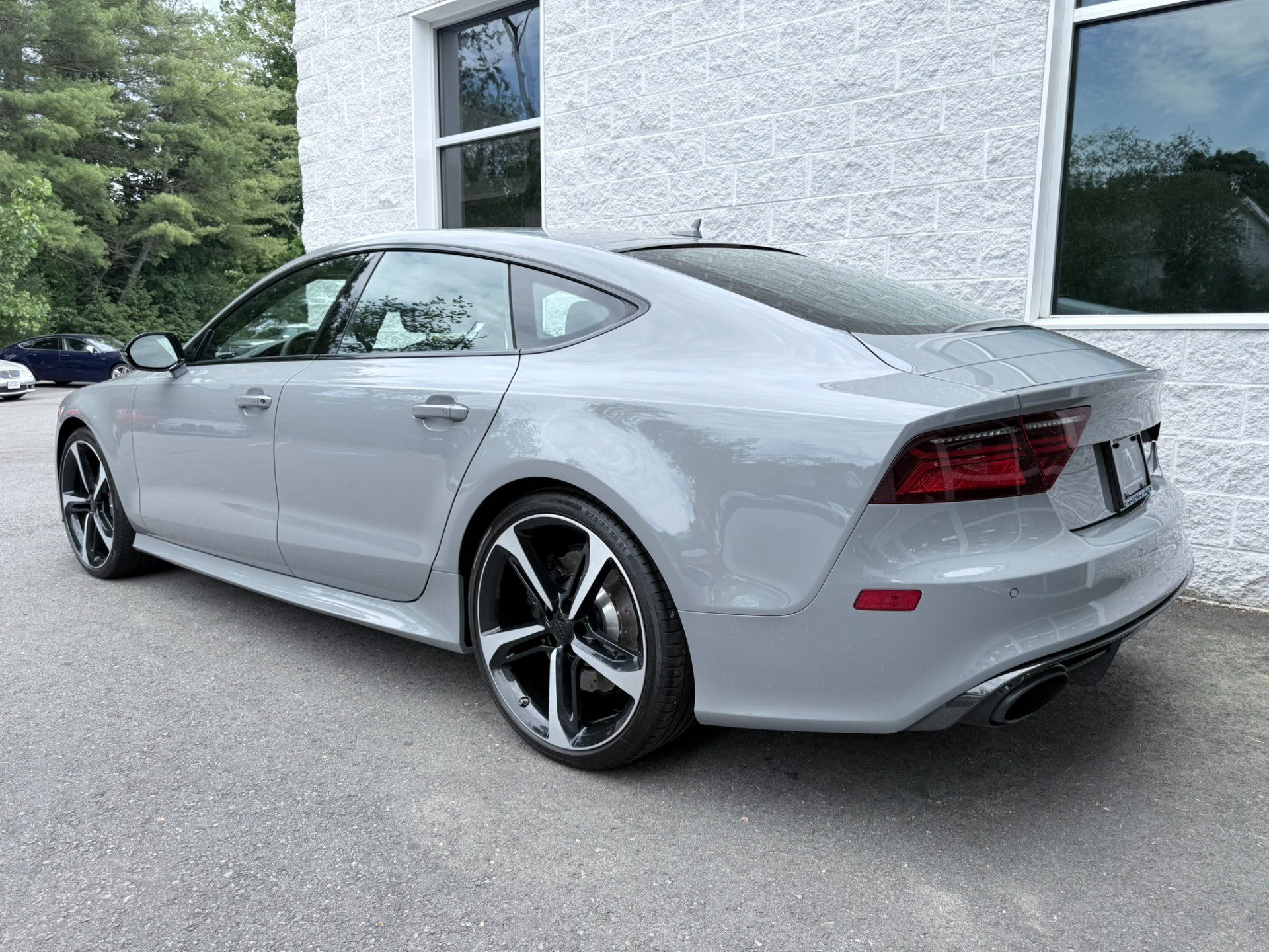 Used 2016 Audi RS 7 Prestige w/ Carbon-Optic Package AWD/4WD image 8