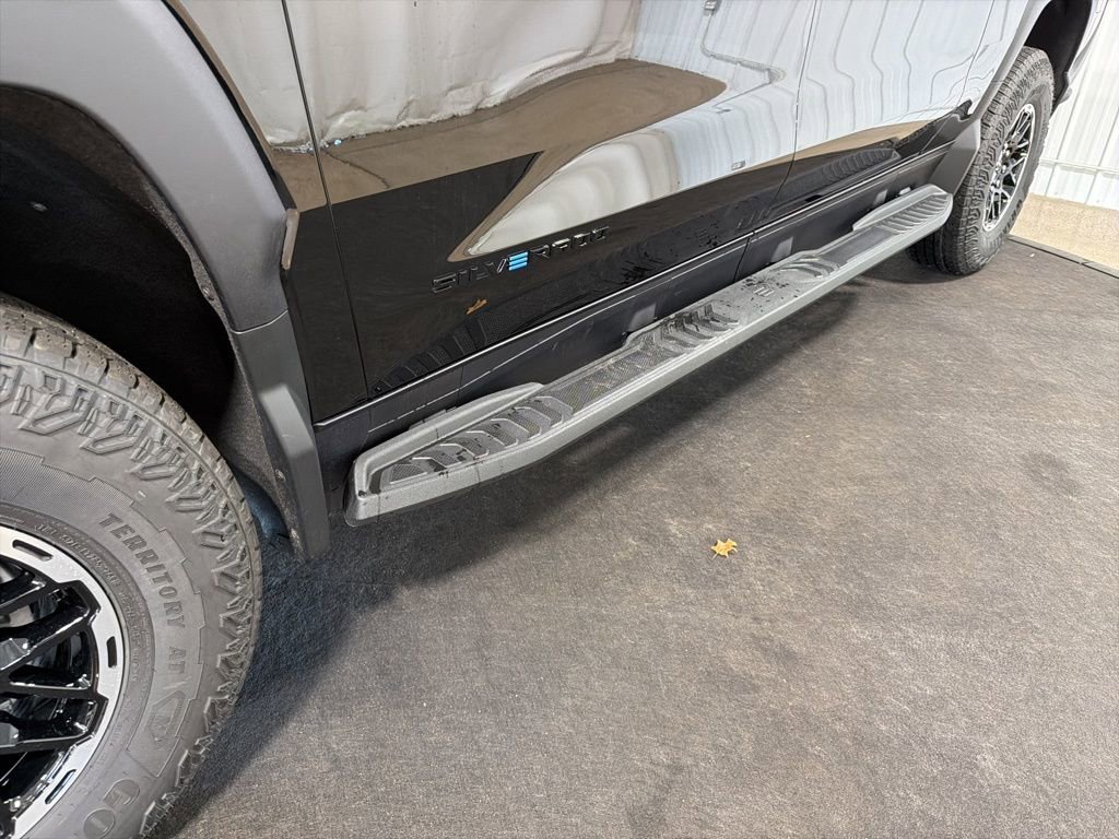 New 2026 Chevrolet Silverado EV Trail Boss w/ Plus Package AWD/4WD image 39