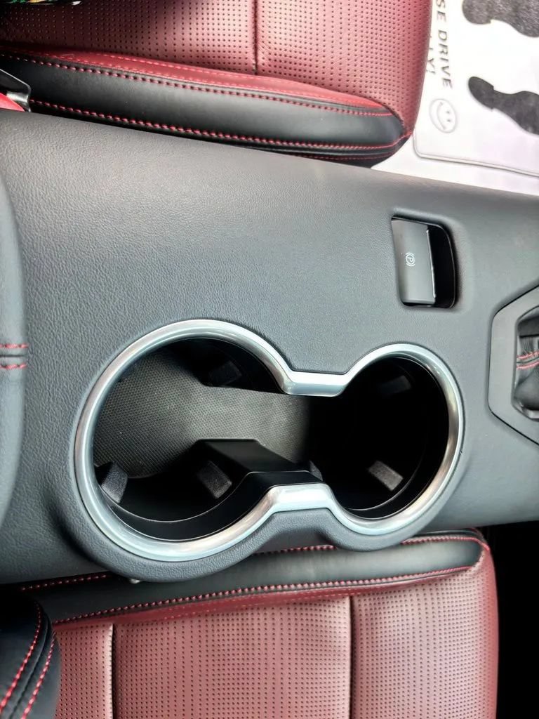 Used 2024 Ford Mustang GT Premium RWD image 19