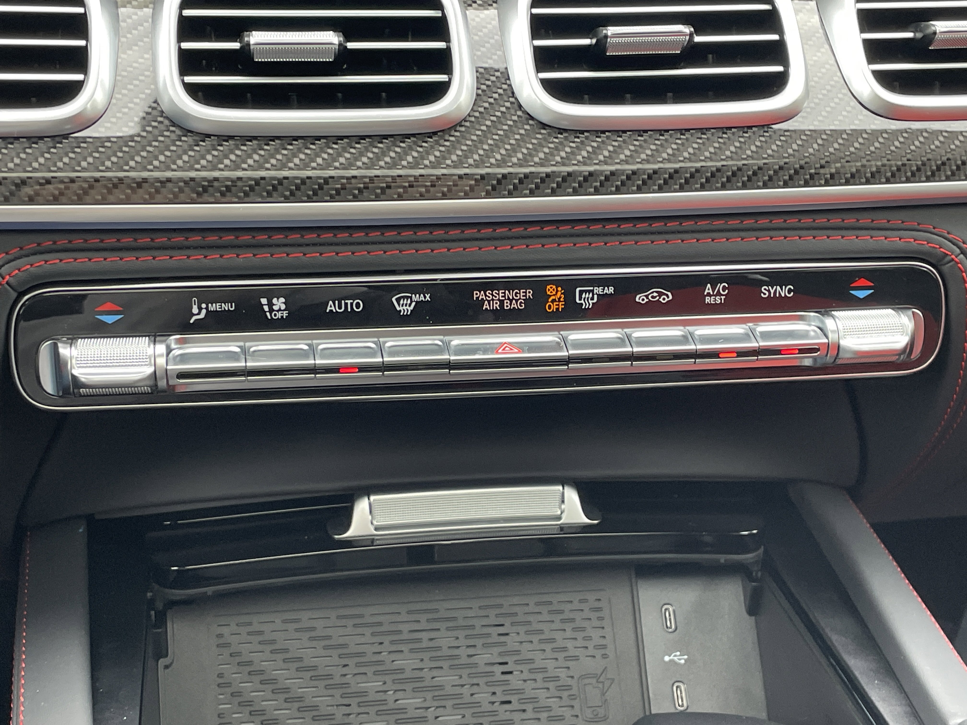 New 2026 Mercedes-Benz GLE 53 AMG 4MATIC Coupe image 30