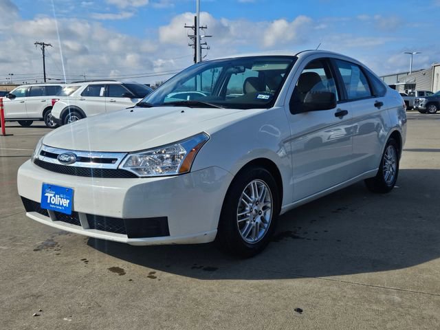 Used 2009 Ford Focus SE image 2