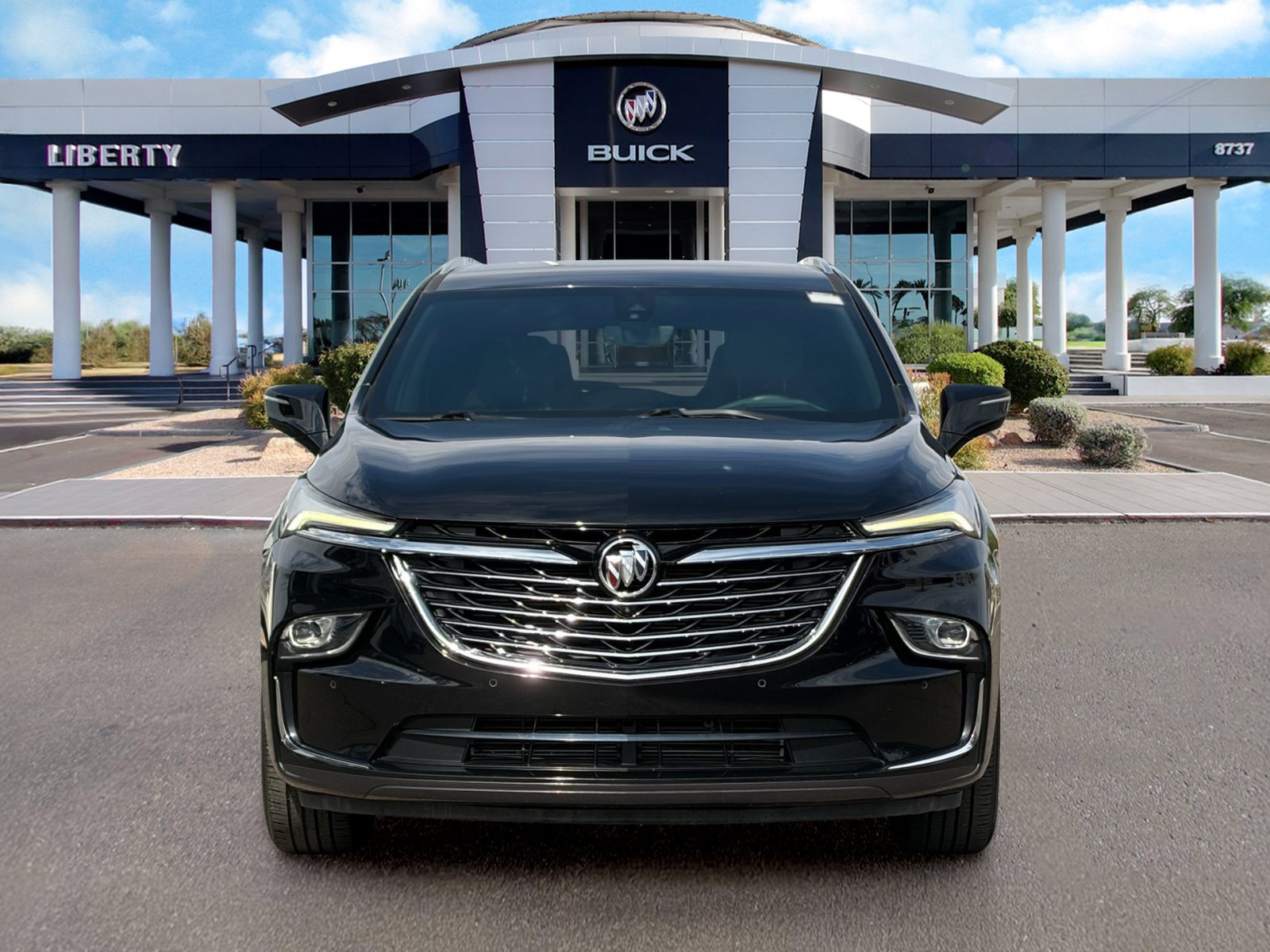 Used 2023 Buick Enclave Premium FWD image 4
