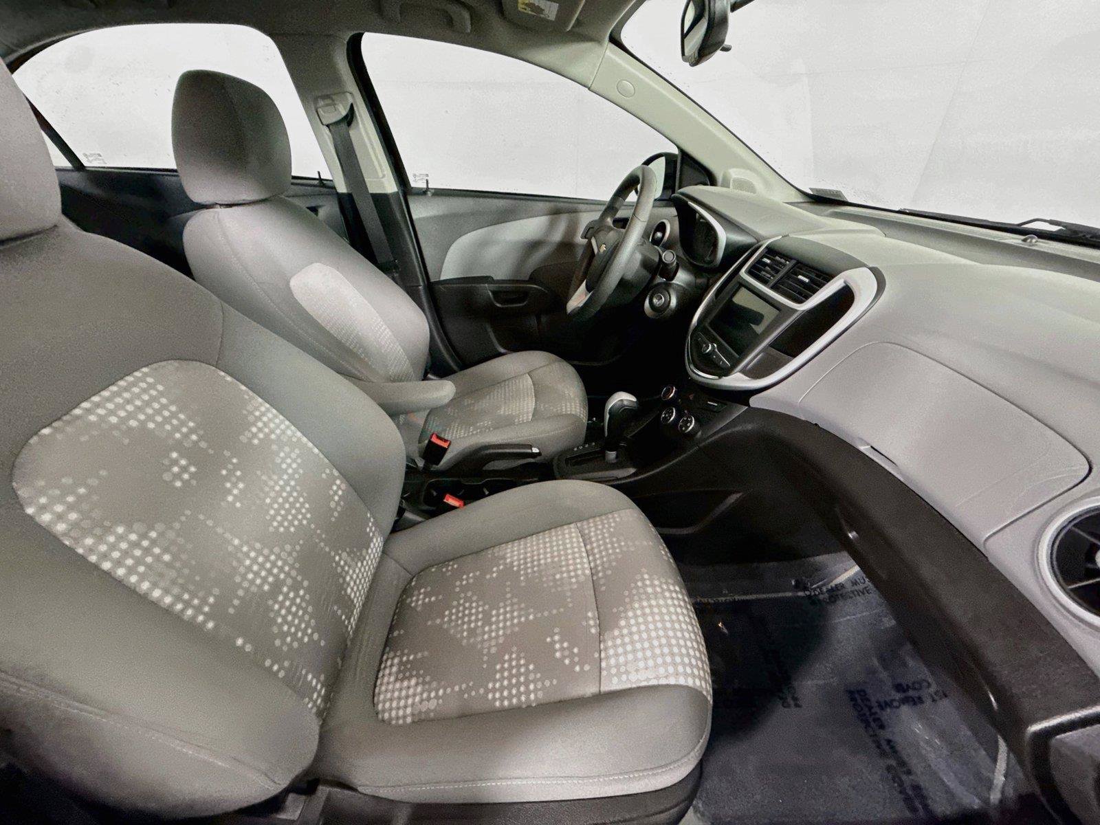 Used 2018 Chevrolet Sonic LS FWD image 34