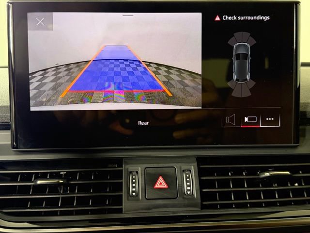 Used 2023 Audi Q5 2.0T Premium w/ Convenience Package image 16