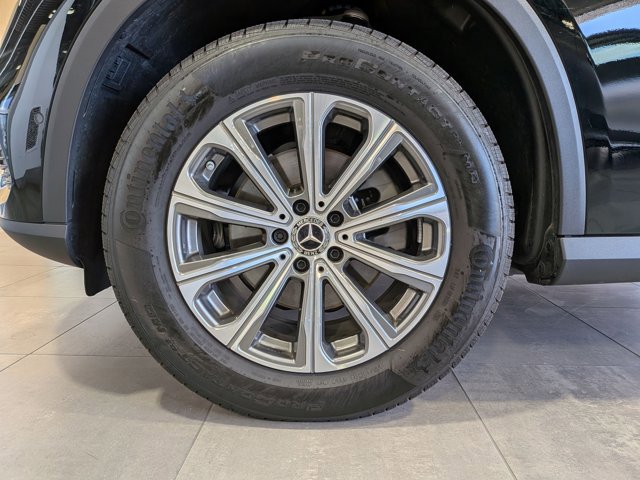 Used 2026 Mercedes-Benz GLC 300 4MATIC image 24