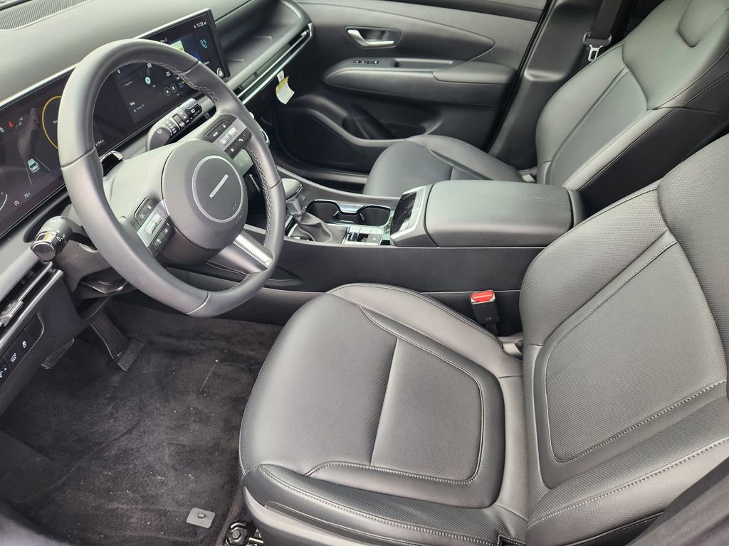 Certified 2025 Hyundai Tucson SEL image 12