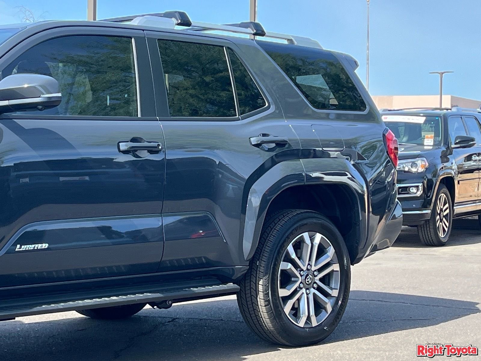 Certified 2025 Toyota 4Runner Limited AWD/4WD image 9