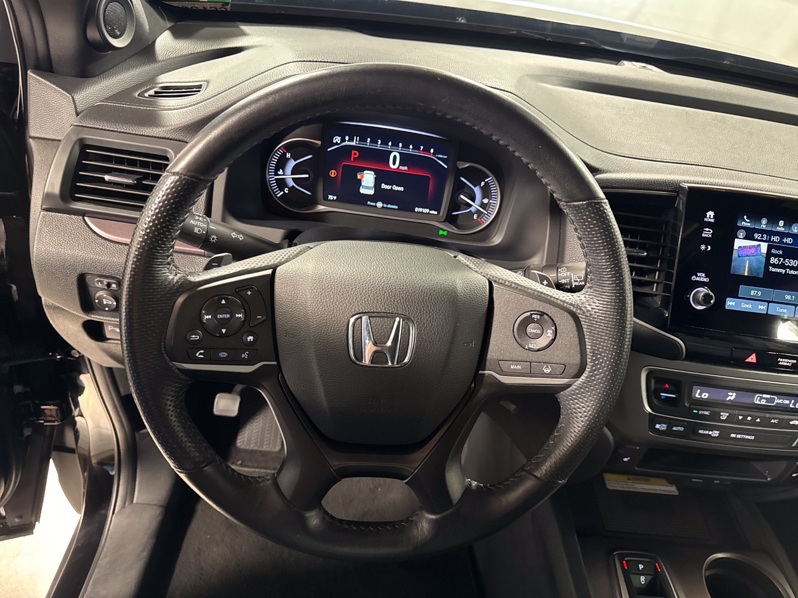 Certified 2023 Honda Passport EX-L image 15