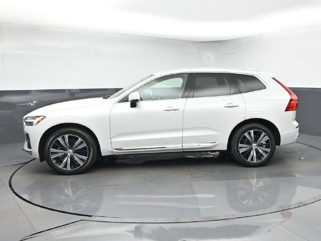 Used 2023 Volvo XC60 B5 Plus w/ Protection Package Premier FWD image 4