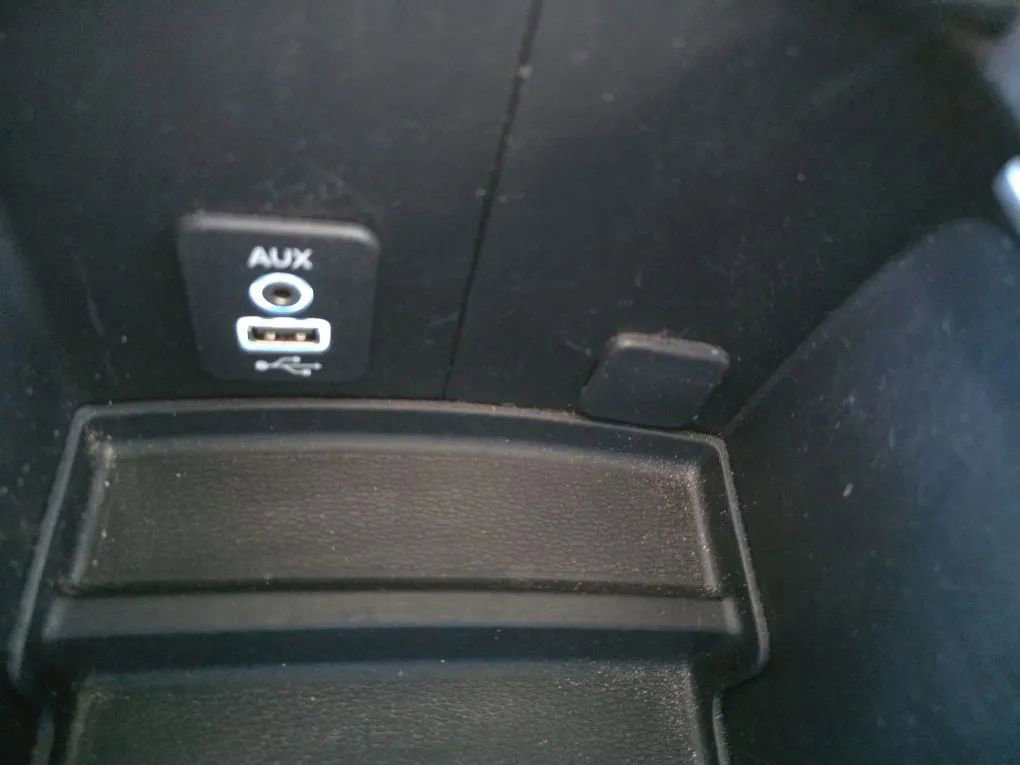 Used 2016 Dodge Journey SXT image 25