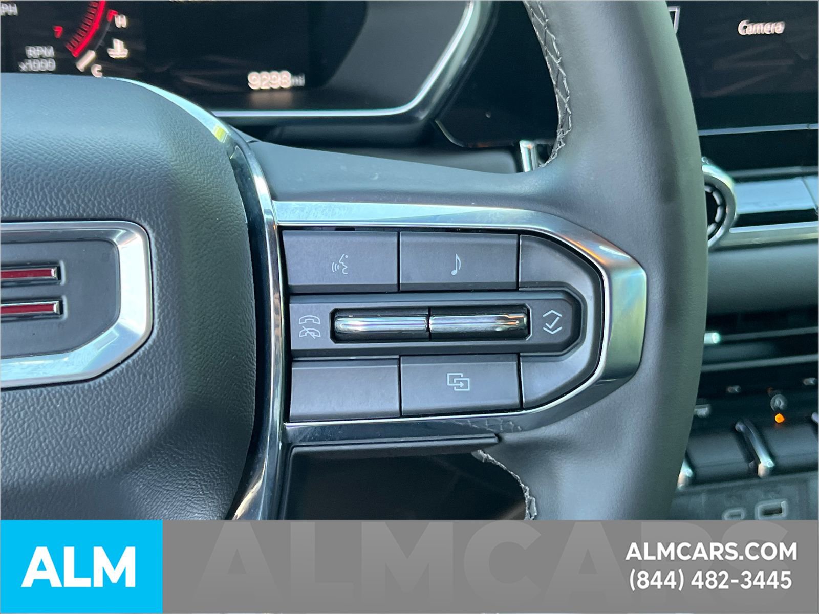 Used 2025 GMC Canyon Elevation image 30