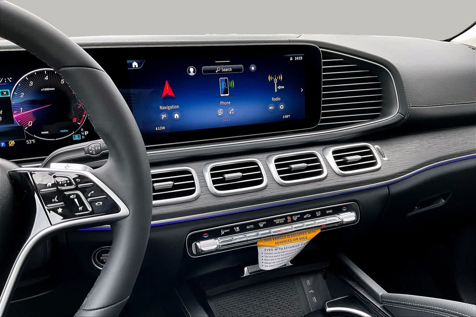 New 2026 Mercedes-Benz GLS 450 4MATIC image 9