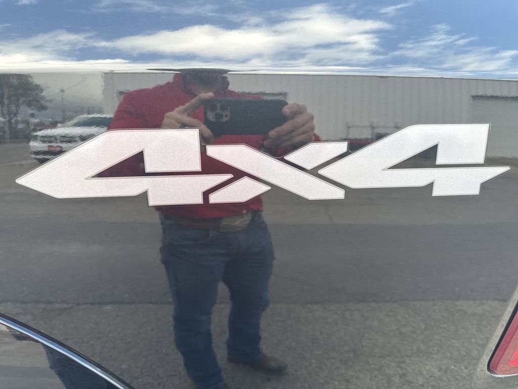 Used 2018 RAM 2500 Big Horn w/ Harvest Edition image 18