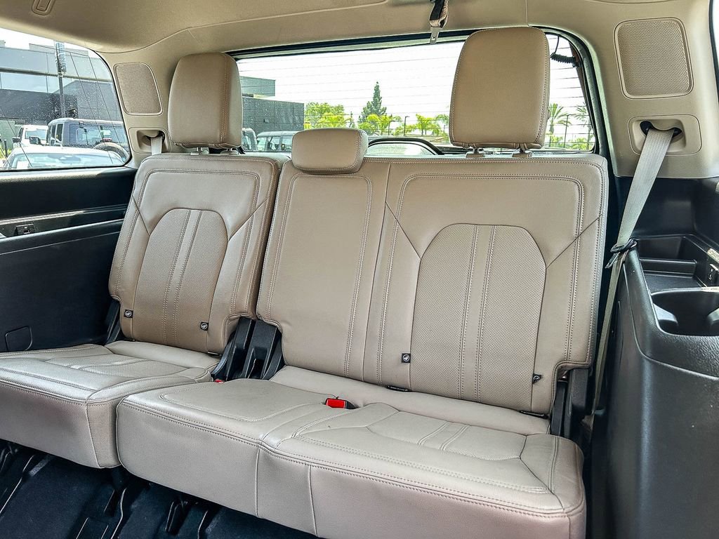 Used 2024 Ford Expedition Limited RWD image 24