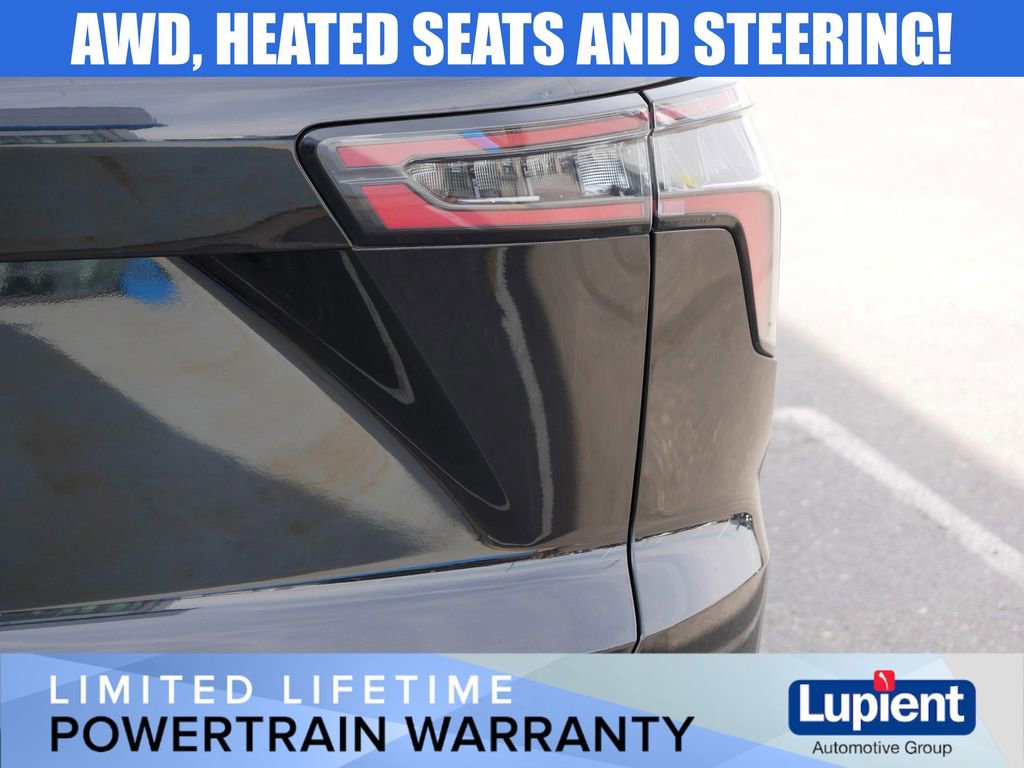 Used 2025 Chevrolet Equinox LT AWD/4WD image 6