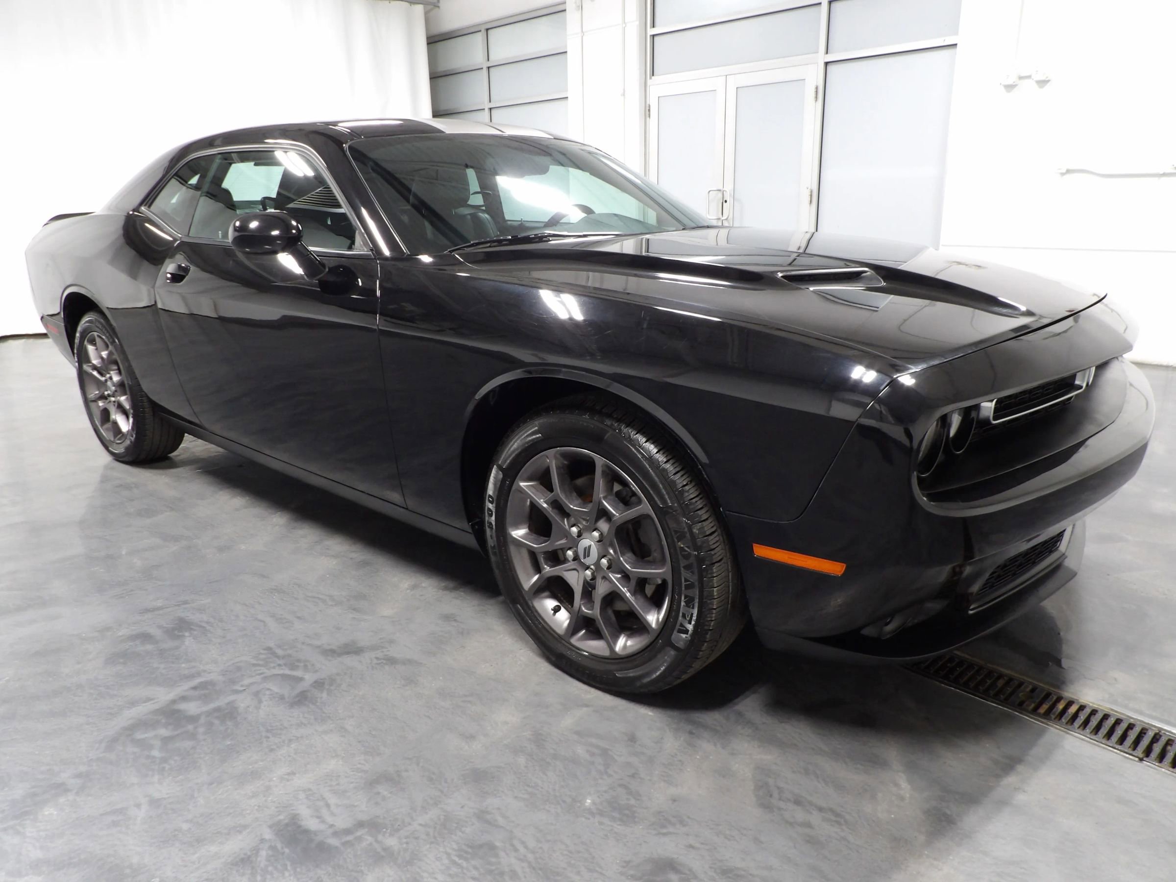 Used 2018 Dodge Challenger GT w/ Blacktop Package image 2