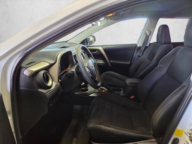 Used 2015 Toyota RAV4 XLE AWD/4WD image 10