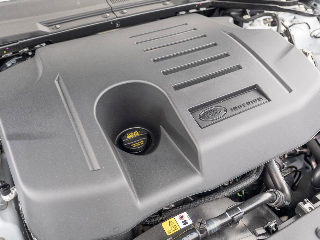 New 2026 Land Rover Defender 110 X-Dynamic SE image 24