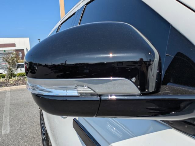 Certified 2025 Lincoln Navigator Black Label AWD/4WD image 12