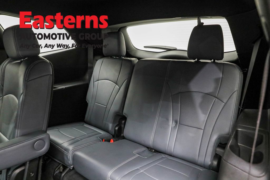 Used 2024 Buick Enclave Premium image 30