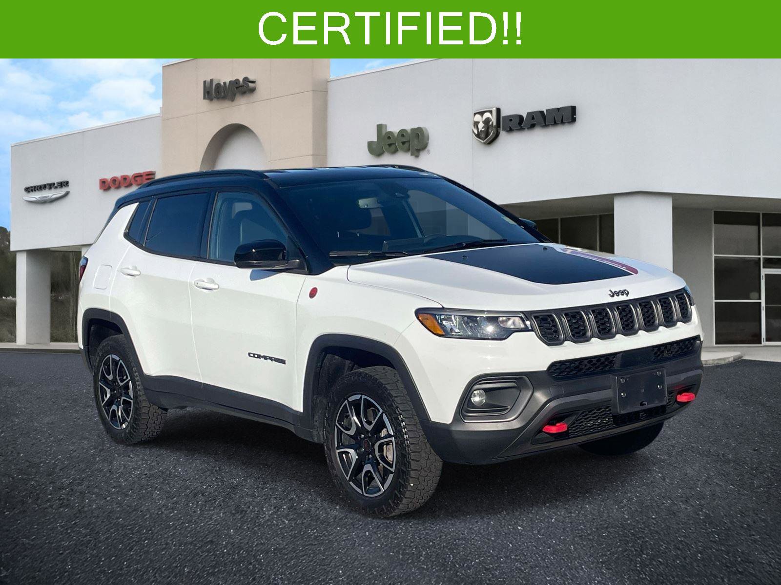 Certified 2025 Jeep Compass Trailhawk AWD/4WD image 1