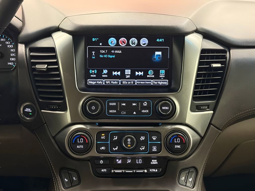 Used 2018 Chevrolet Tahoe LT w/ Luxury Package RWD image 12