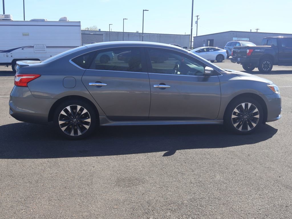 Used 2016 Nissan Sentra SR image 7