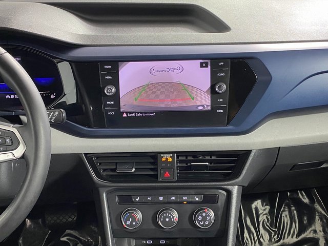 Used 2022 Volkswagen Taos SE image 15