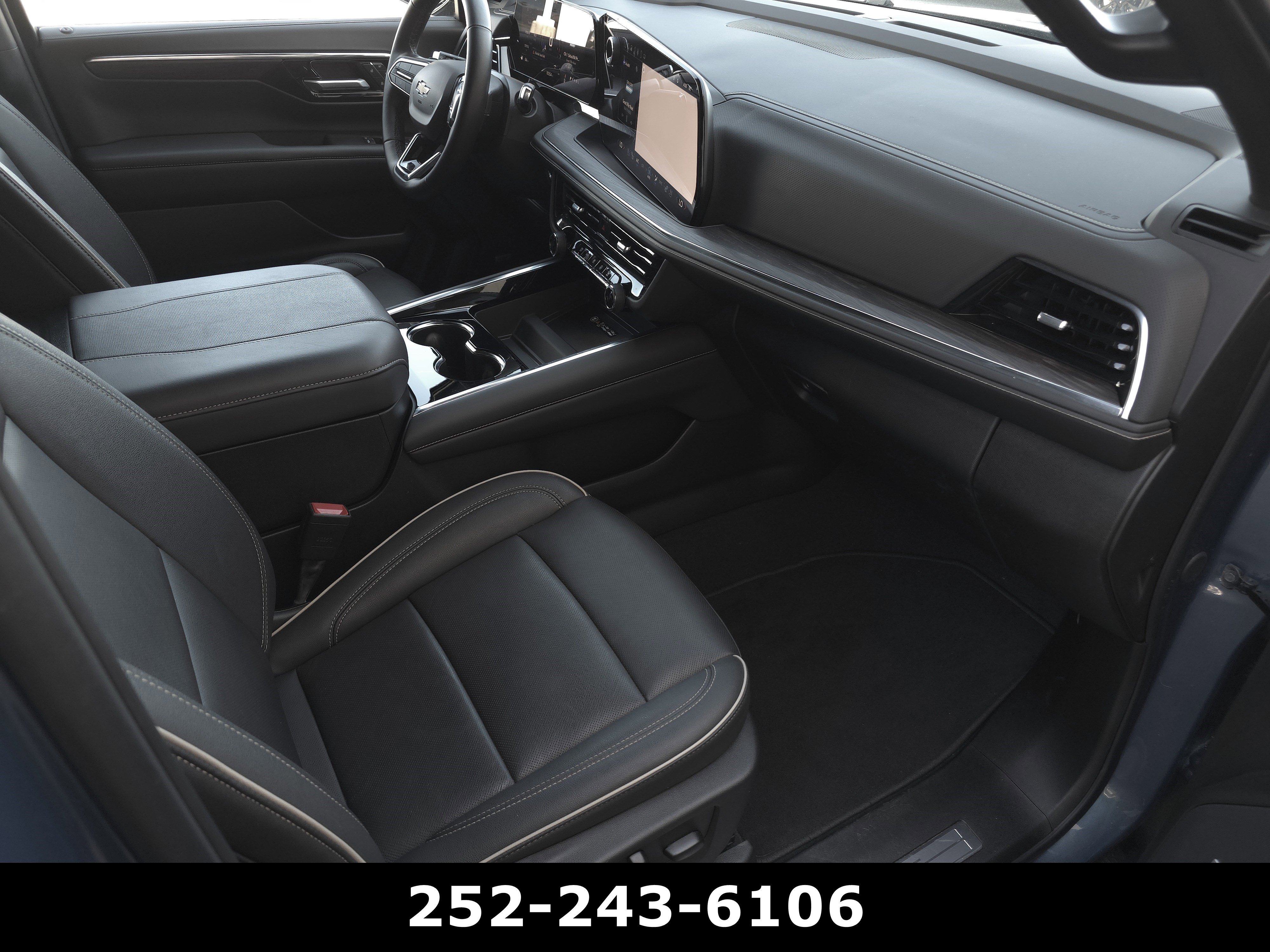 Used 2025 Chevrolet Tahoe Premier RWD image 49
