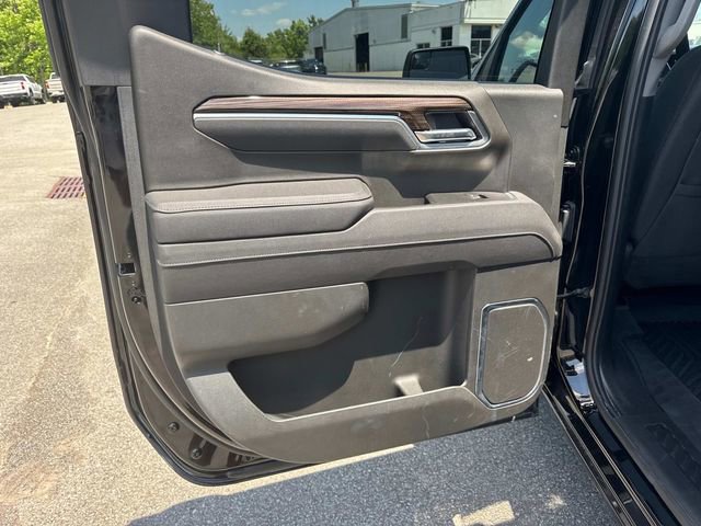 Certified 2026 Chevrolet Silverado 1500 RST AWD/4WD image 14
