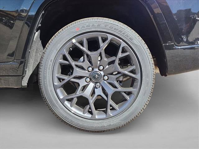 New 2027 Jeep Grand Cherokee Summit AWD/4WD image 10