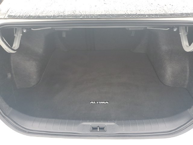 Certified 2023 Nissan Altima 2.5 SV FWD image 9