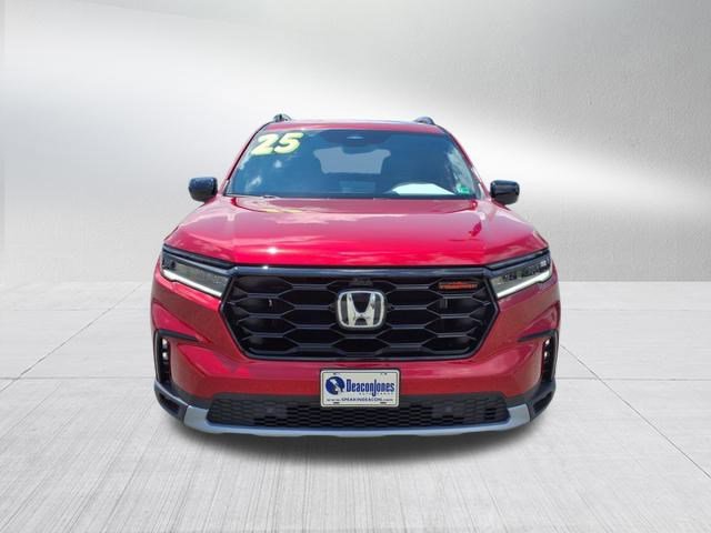 New 2025 Honda Pilot TrailSport image 9