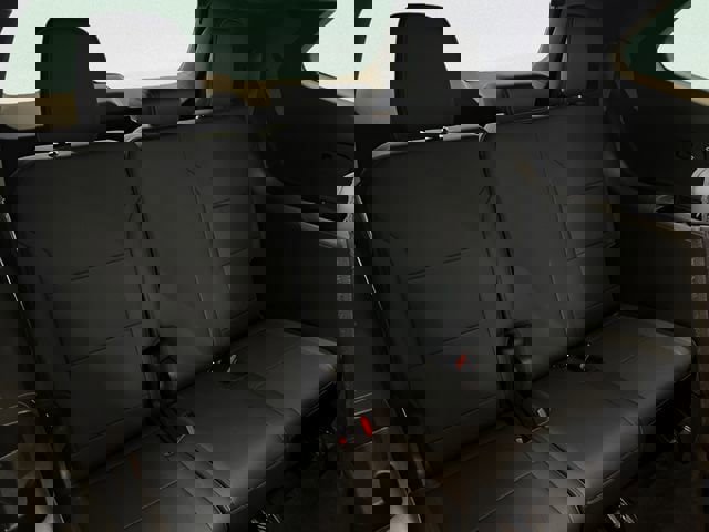 Used 2025 Buick Enclave Preferred image 13