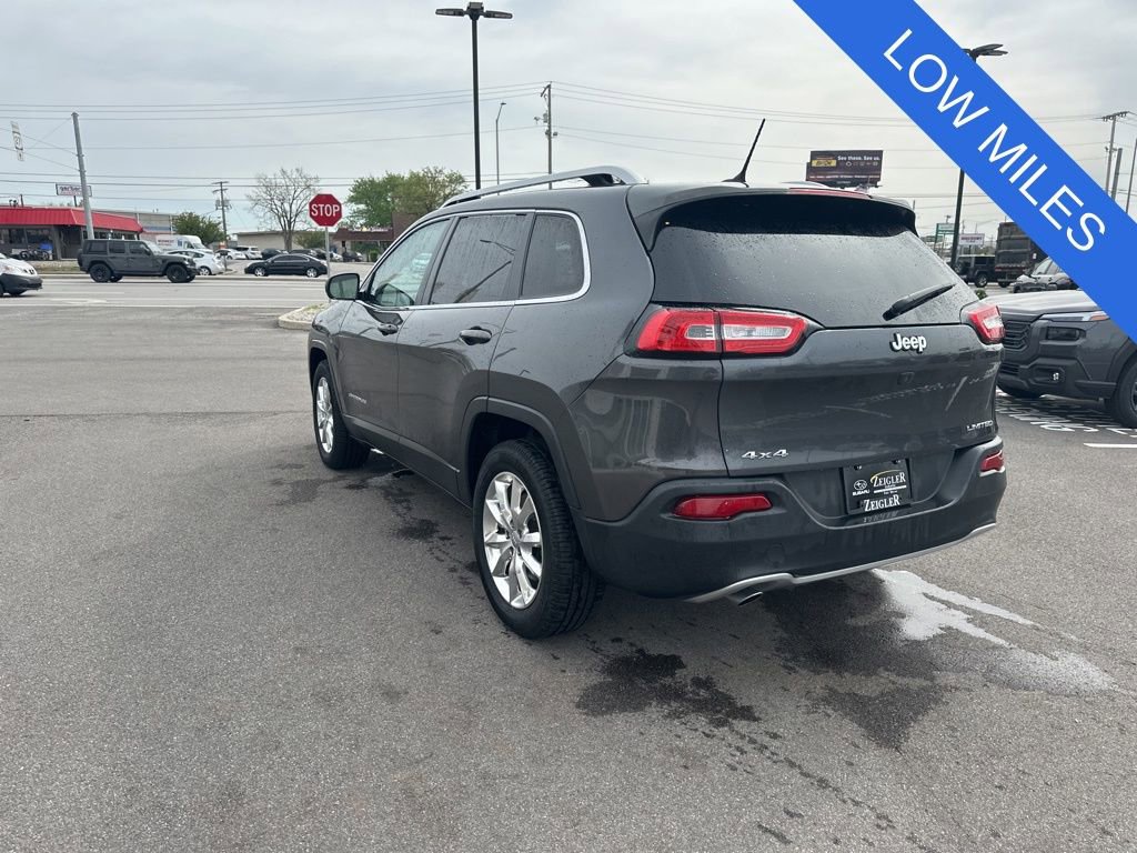 Used 2015 Jeep Cherokee Limited AWD/4WD image 4