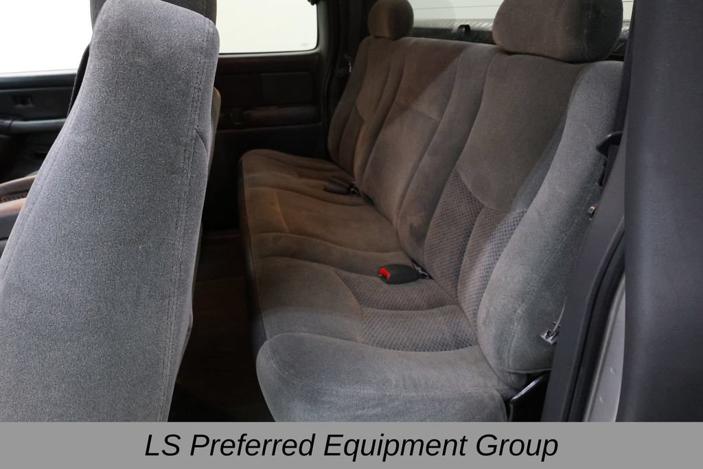 Used 2004 Chevrolet Silverado 1500 LS w/ Safe and Sound Package RWD image 23