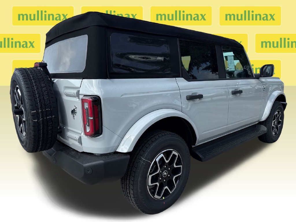 New 2026 Ford Bronco Outer Banks AWD/4WD image 15