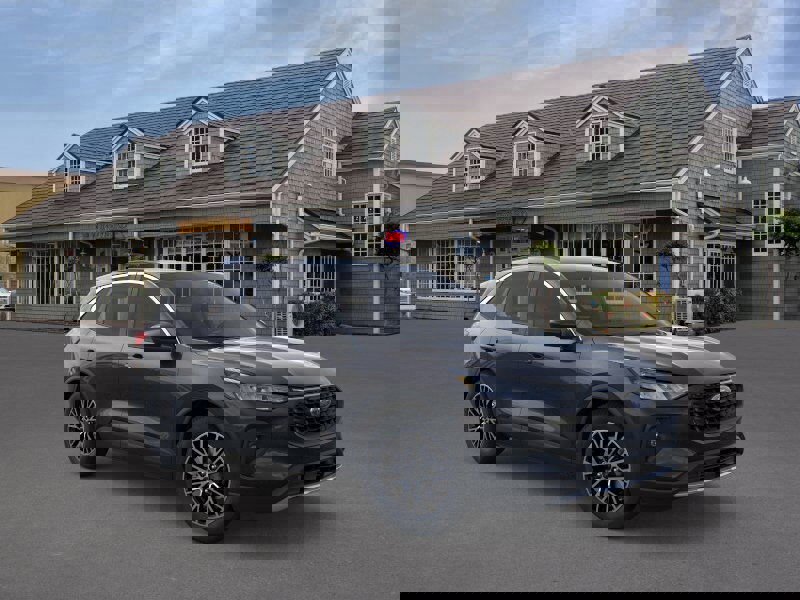 New 2025 Ford Escape SE image 30