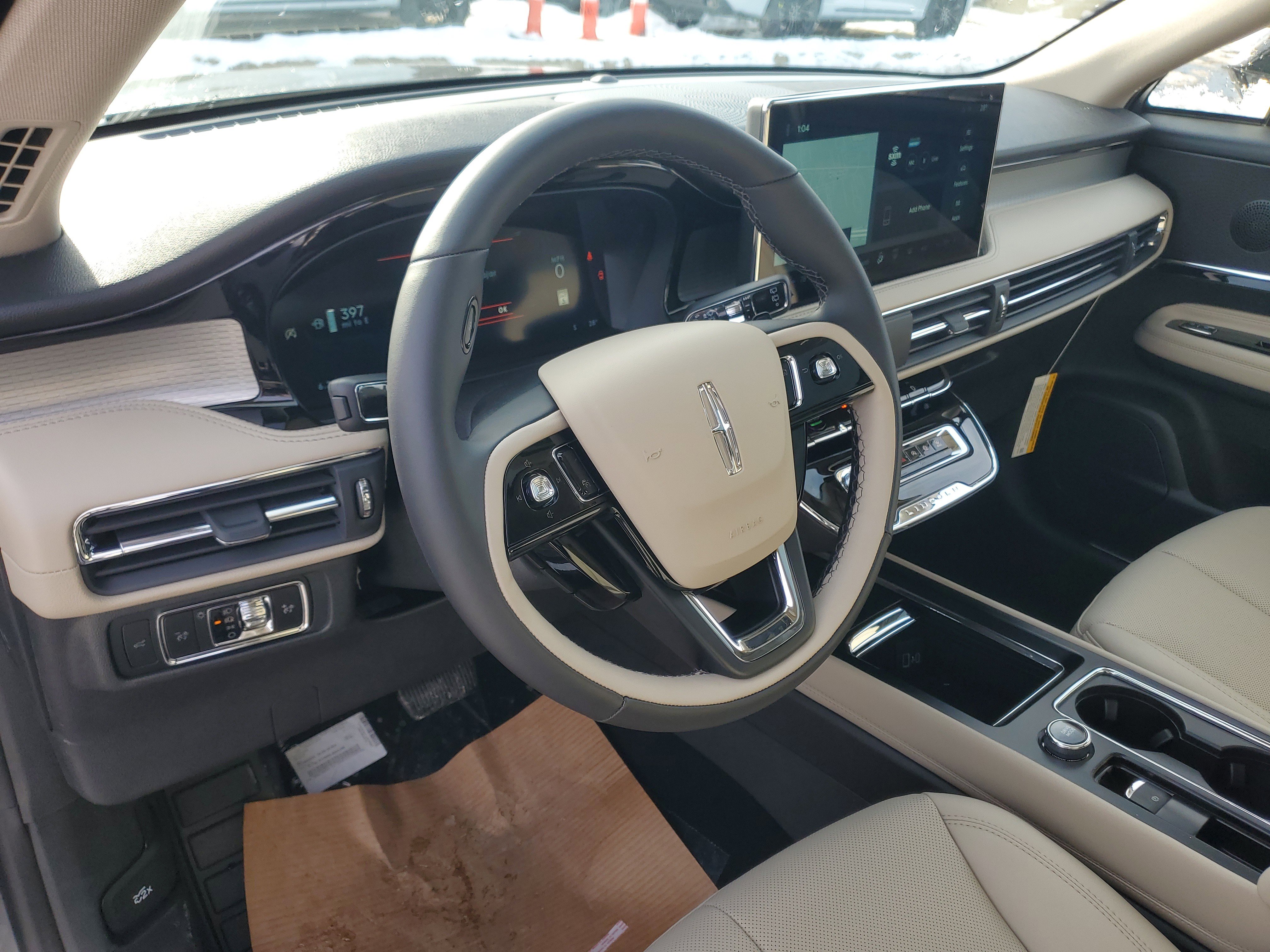 New 2026 Lincoln Corsair Premiere image 13