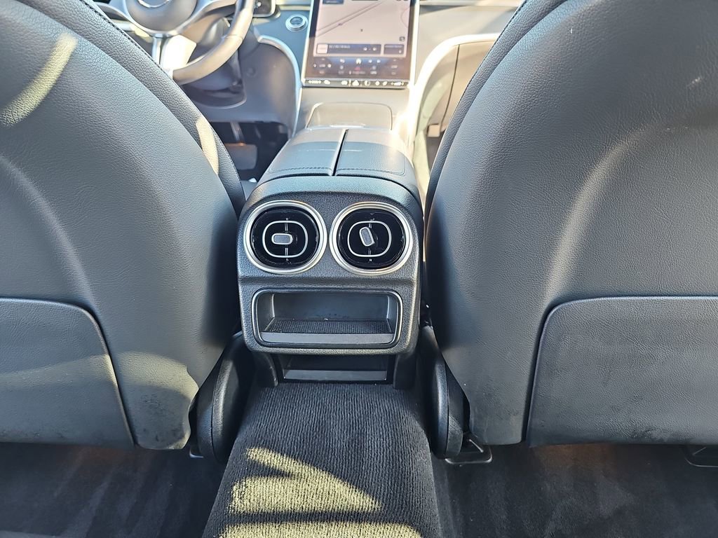 Used 2023 Mercedes-Benz C 300 Sedan image 15