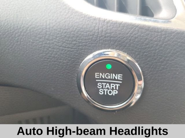 Used 2024 Ford Edge Titanium image 11